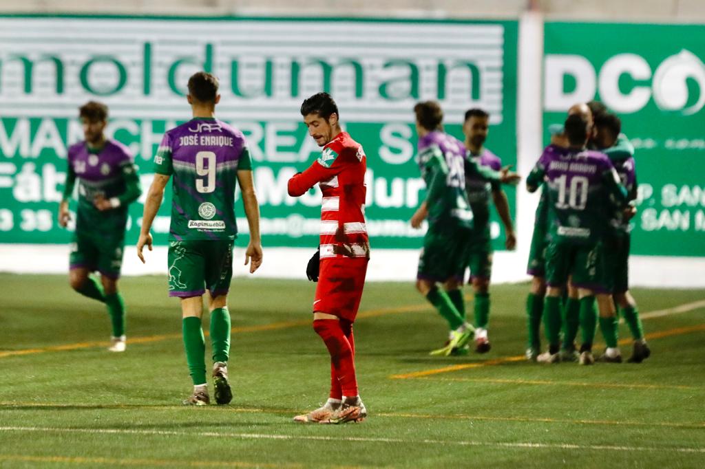 Fotos: Las mejores imágenes del Mancha Real-Granada