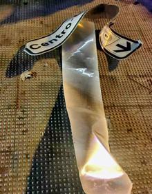 Imagen secundaria 2 - Imágenes del accidente en Calle Neptuno.