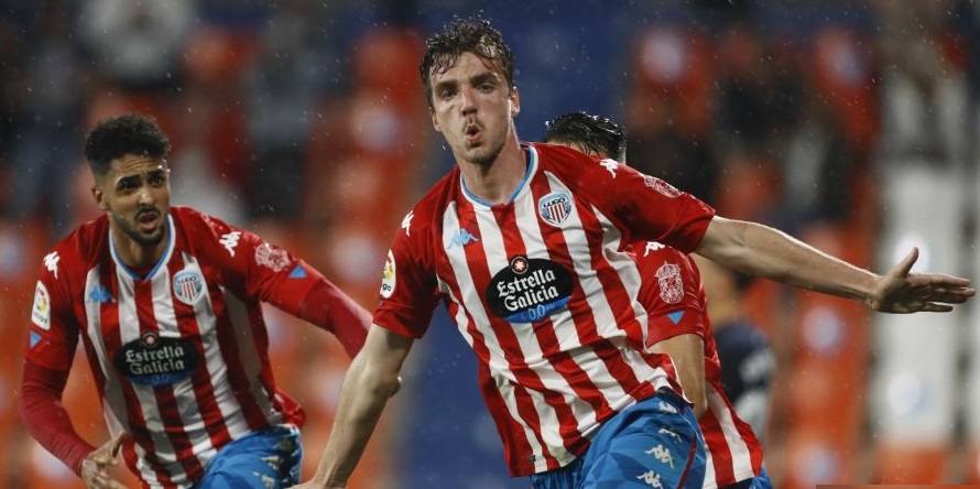 ManuBarreiro sigue siendo, una temporada más, uno de los grandes pilares del equipo lucense. 