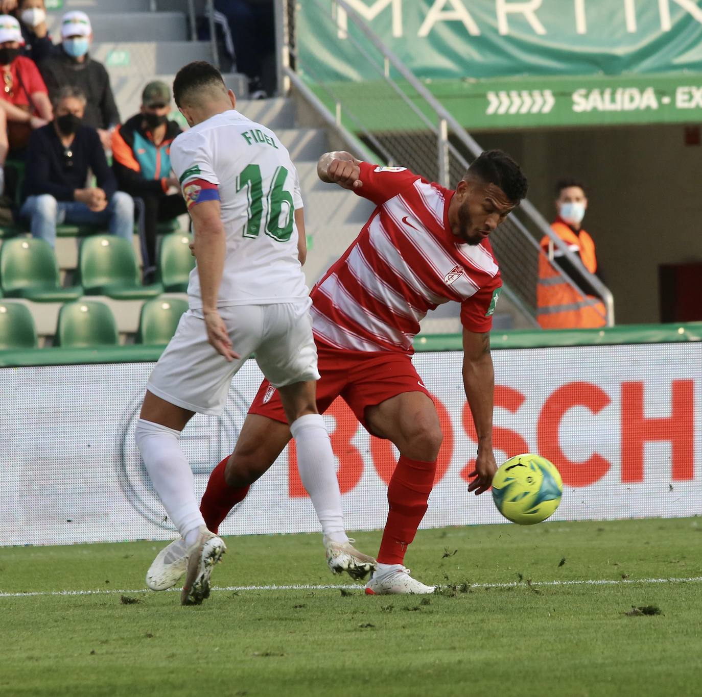 Las imágenes del partido entyre Elche y Granada