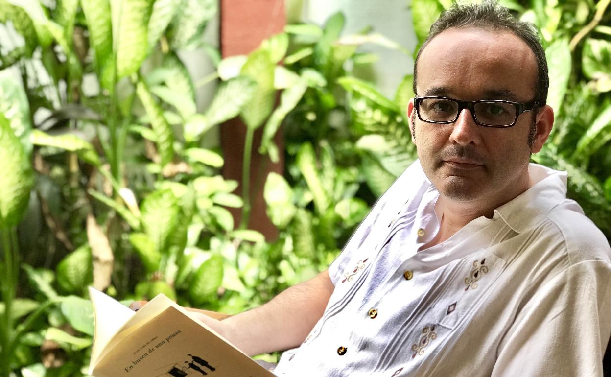 El poeta Juan Carlos Abril coordina este ciclo. 