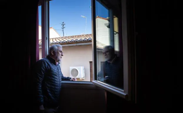 Lugar donde se encontraba la ventana a la que se asomaba Lorca, con vistas a la calle Angulo. 