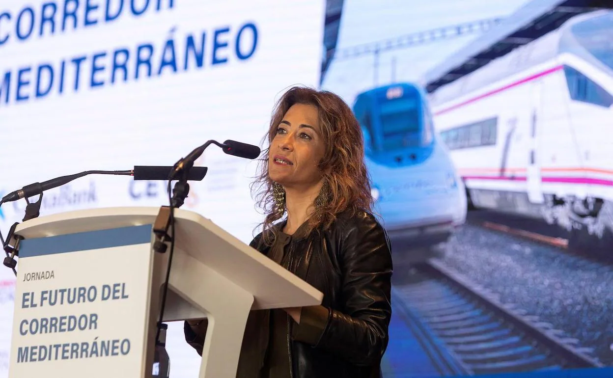 La ministra de Transportes, Movilidad y Agenda Urbana, Raquel Sánchez, durante su intervención