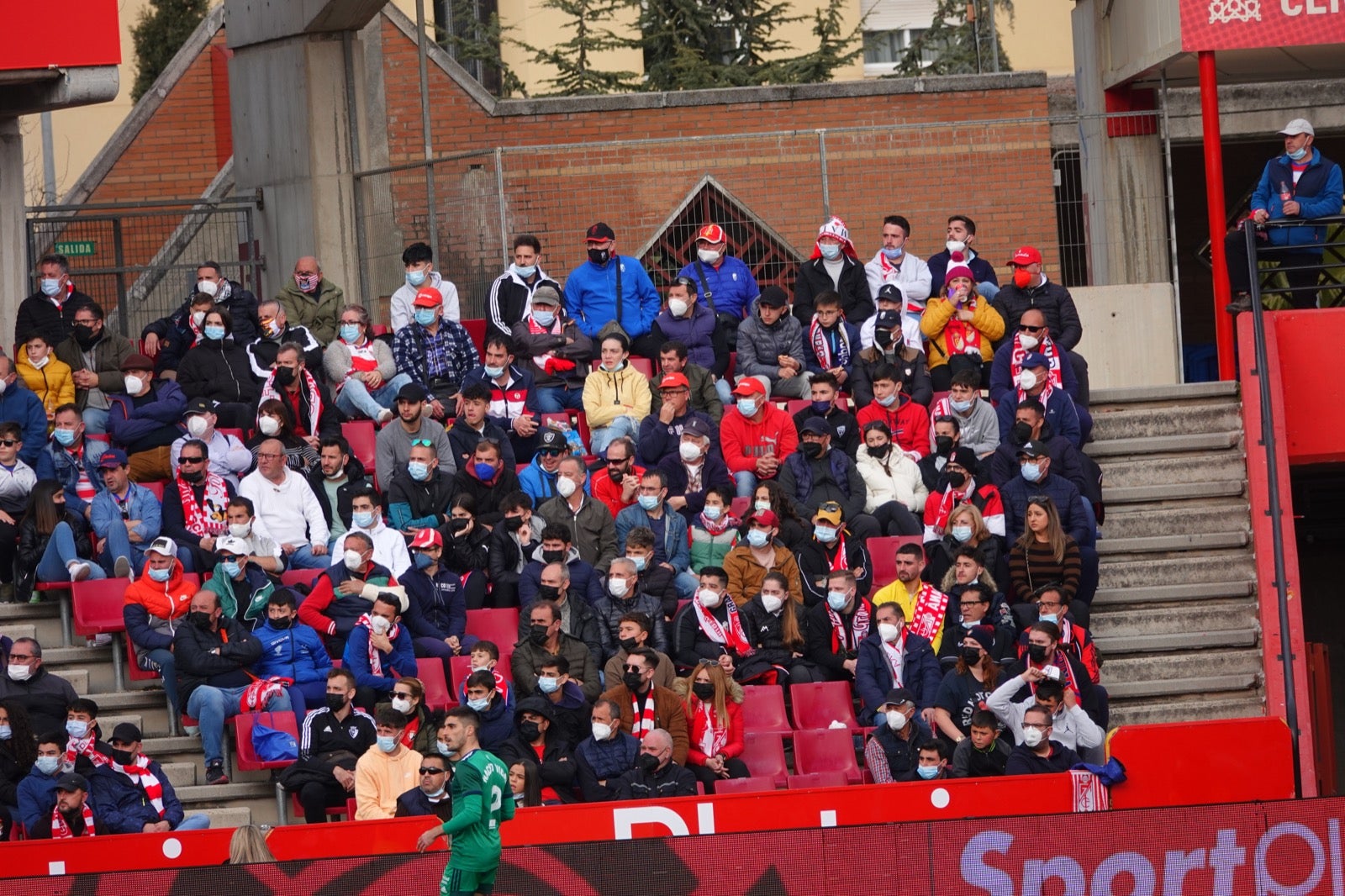 ¿Has estado en el partido entre Granada y Osasuna? Aquí puedes verte en tu localidad