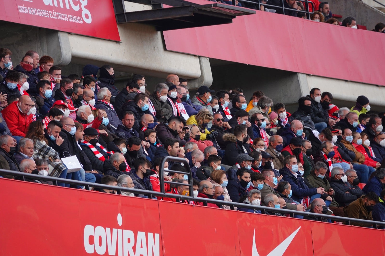 ¿Has estado en el partido entre Granada y Osasuna? Aquí puedes verte en tu localidad