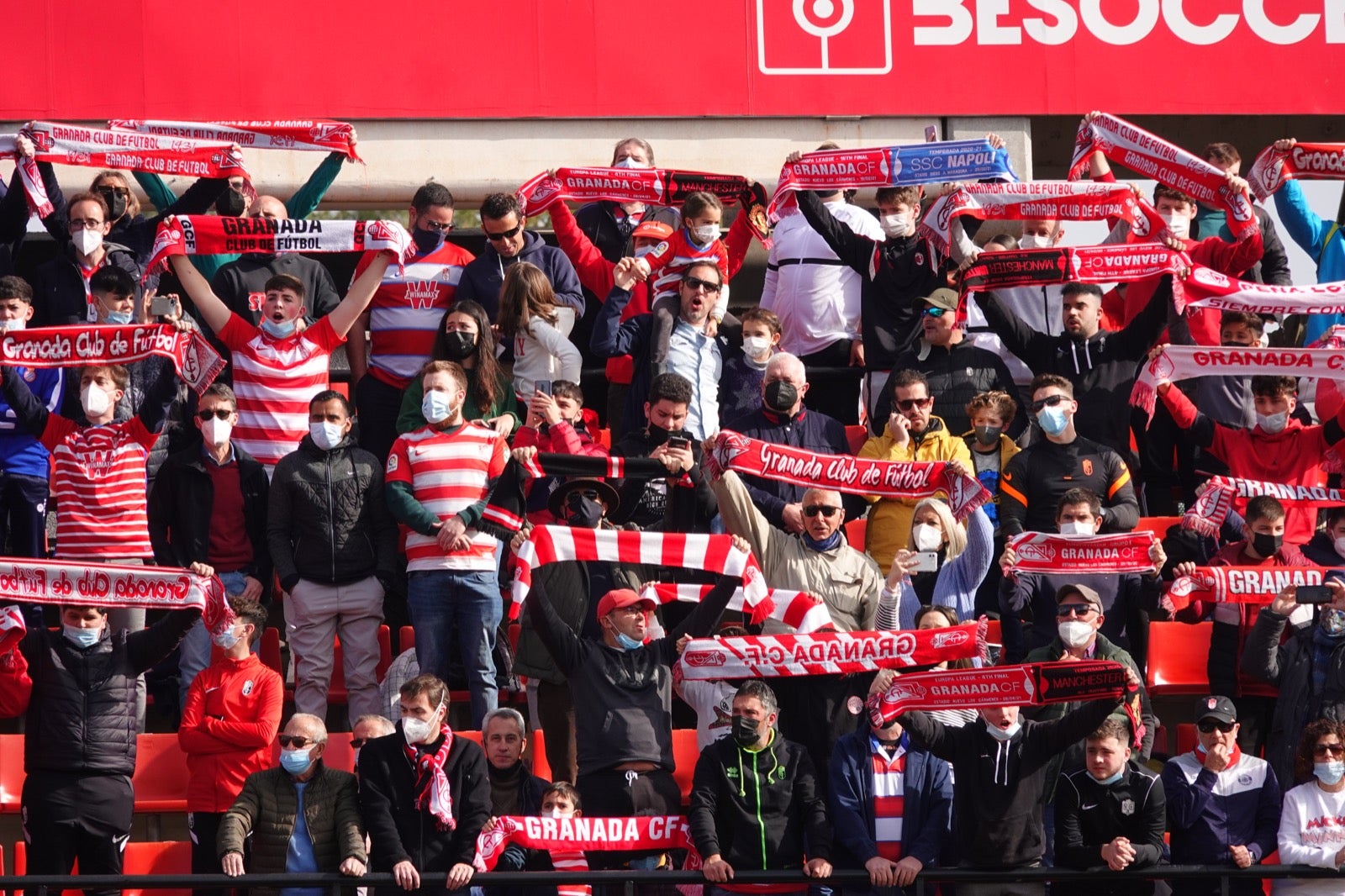 ¿Has estado en el partido entre Granada y Osasuna? Aquí puedes verte en tu localidad