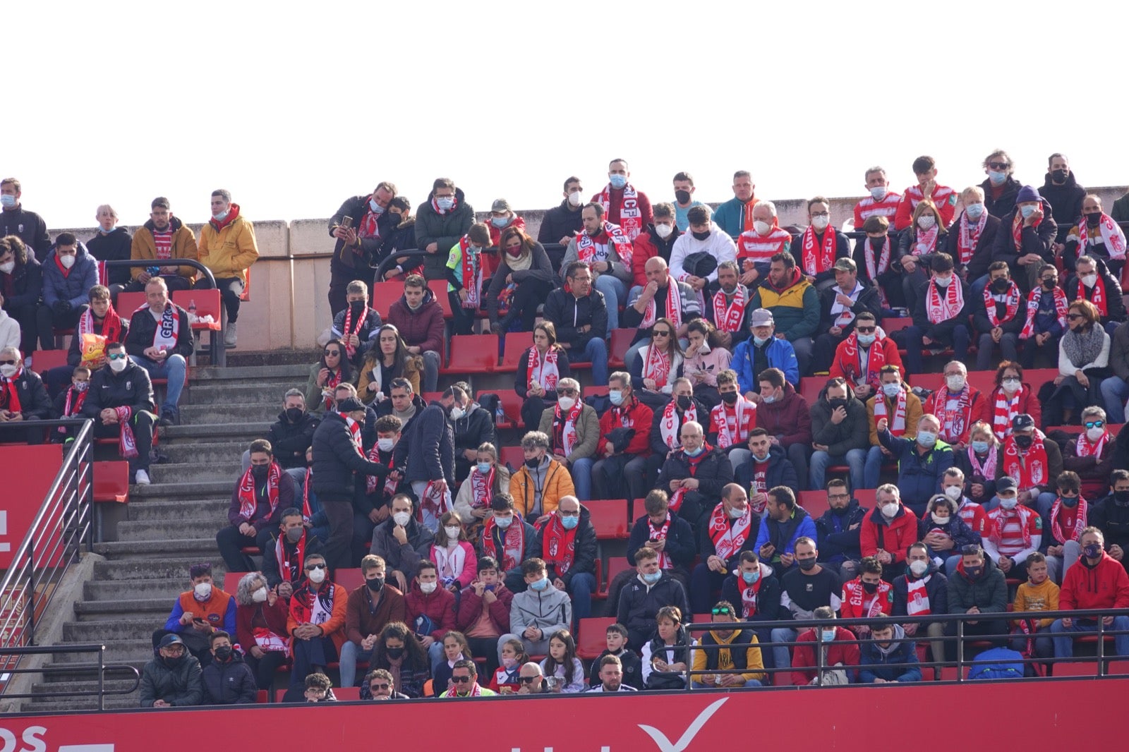 ¿Has estado en el partido entre Granada y Osasuna? Aquí puedes verte en tu localidad