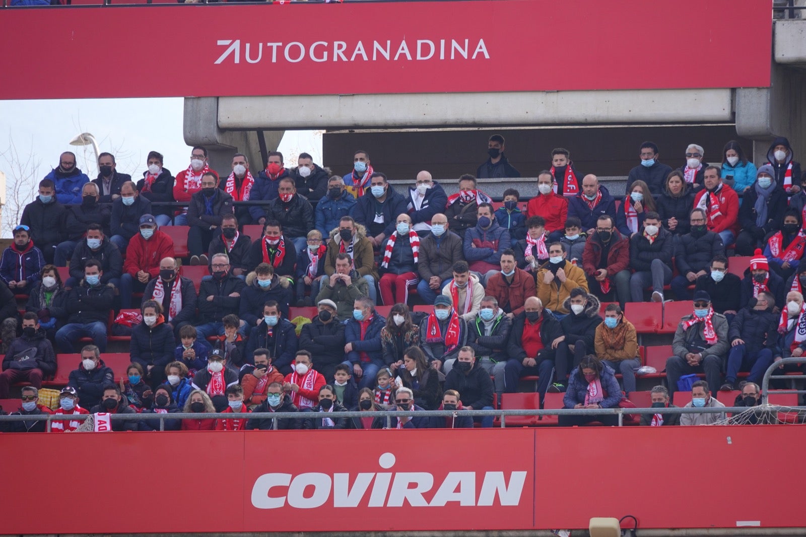 ¿Has estado en el partido entre Granada y Osasuna? Aquí puedes verte en tu localidad