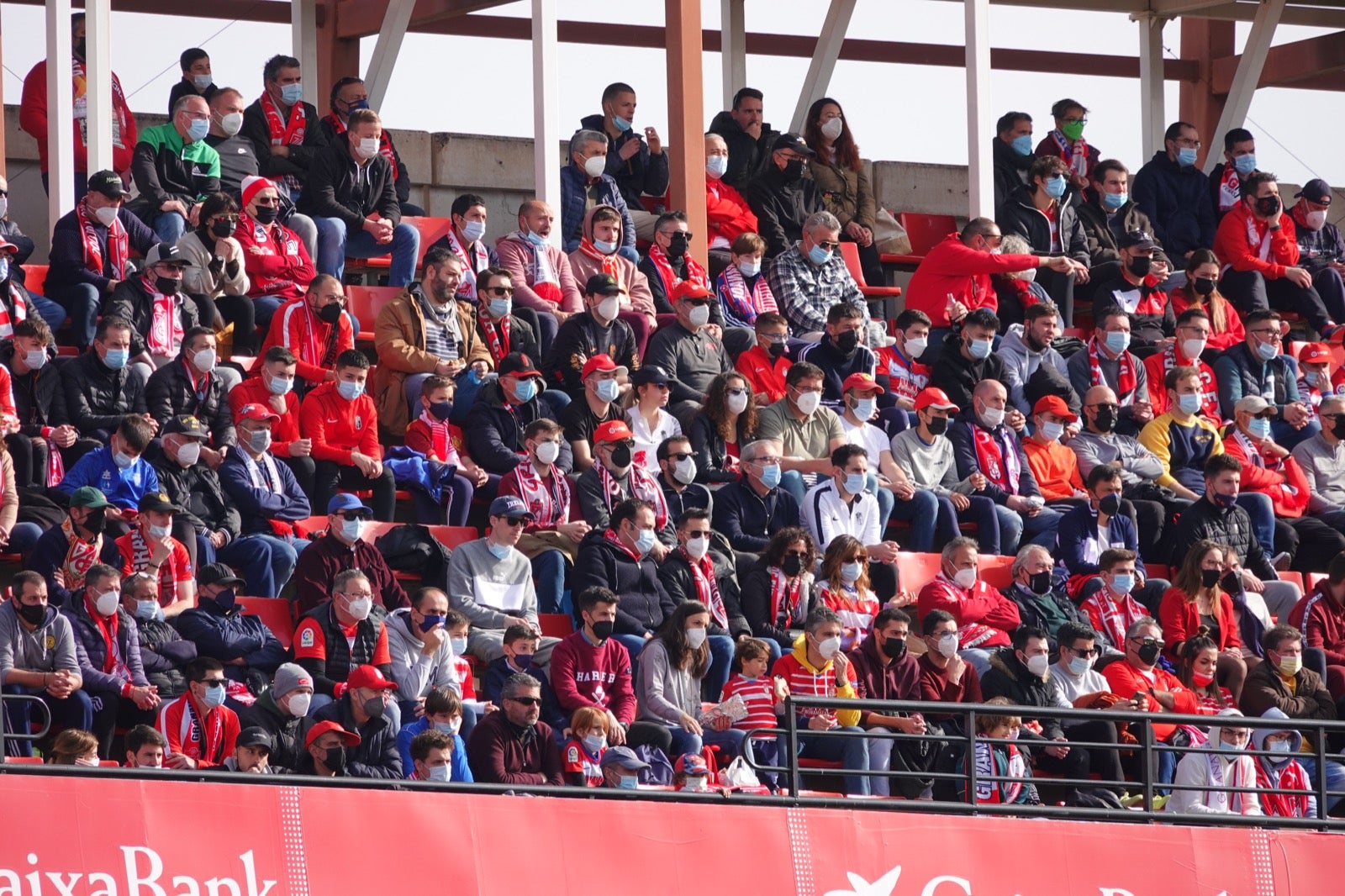 ¿Has estado en el partido entre Granada y Osasuna? Aquí puedes verte en tu localidad