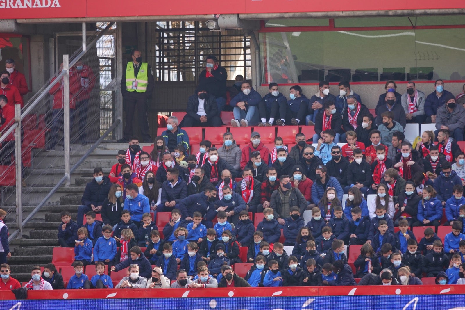 ¿Has estado en el partido entre Granada y Osasuna? Aquí puedes verte en tu localidad