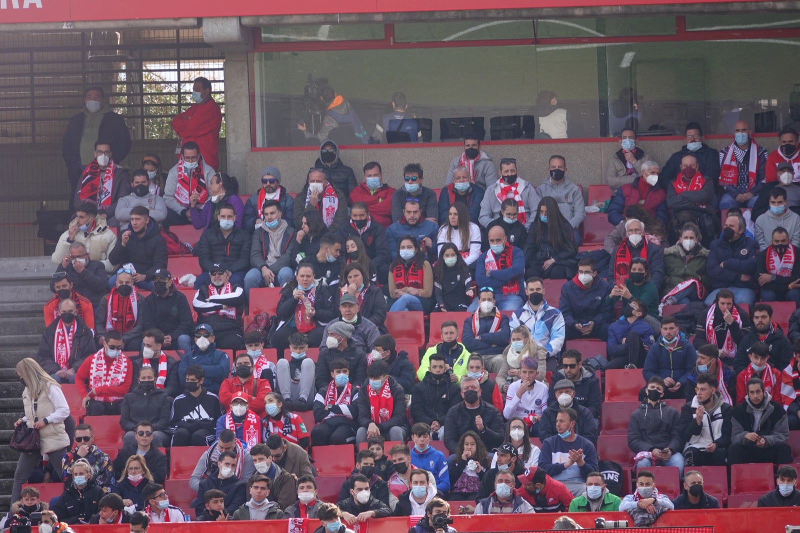 ¿Has estado en el partido entre Granada y Osasuna? Aquí puedes verte en tu localidad
