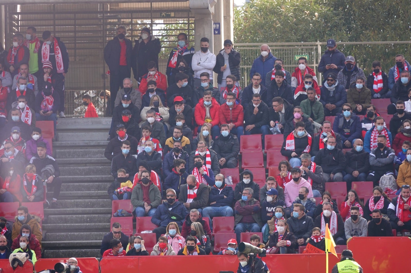 ¿Has estado en el partido entre Granada y Osasuna? Aquí puedes verte en tu localidad