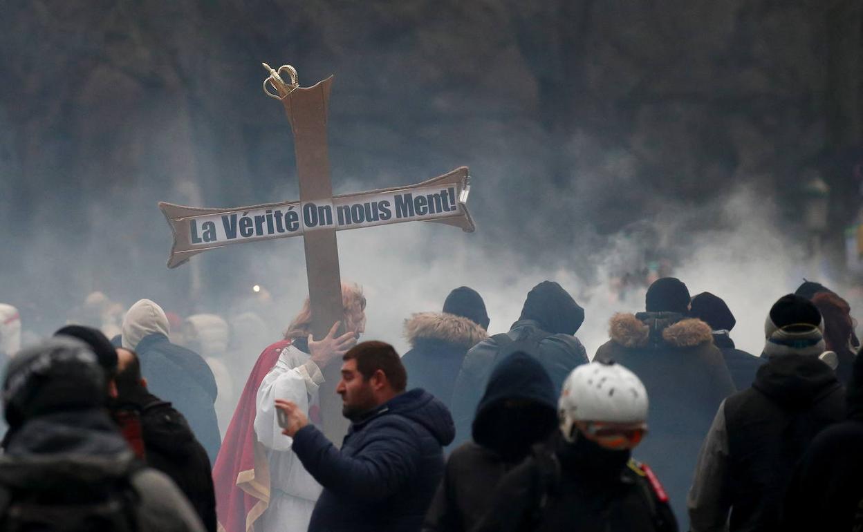 Al menos 70 detenidos en la manifestación contra las restricciones en Bruselas