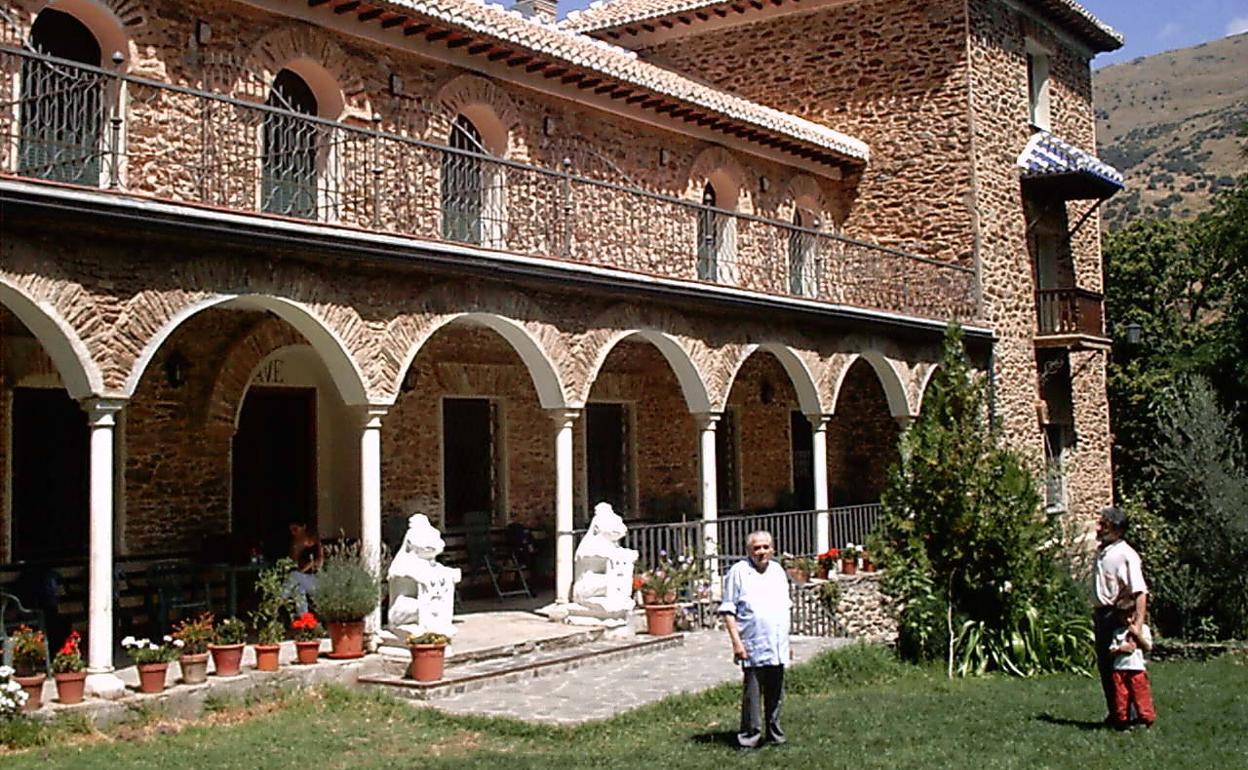 El antiguo Hotel del Duque, reconvertido en seminario y casa de espiritualidad, en una imagen de 2004. 