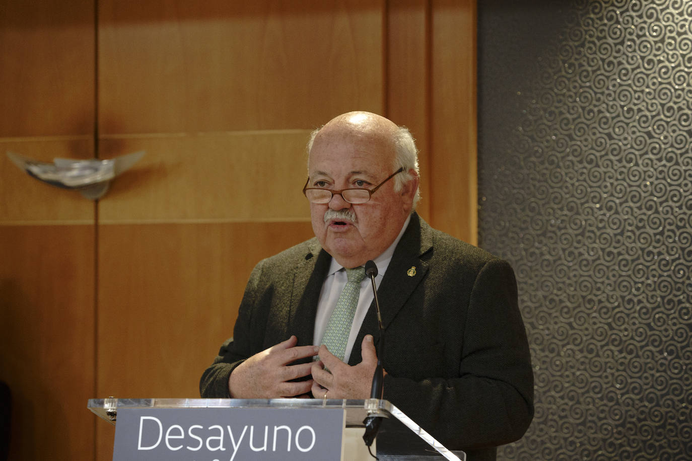 Fotos: Así ha sido el Desayuno IDEAL con el consejero de Salud, Jesús Aguirre