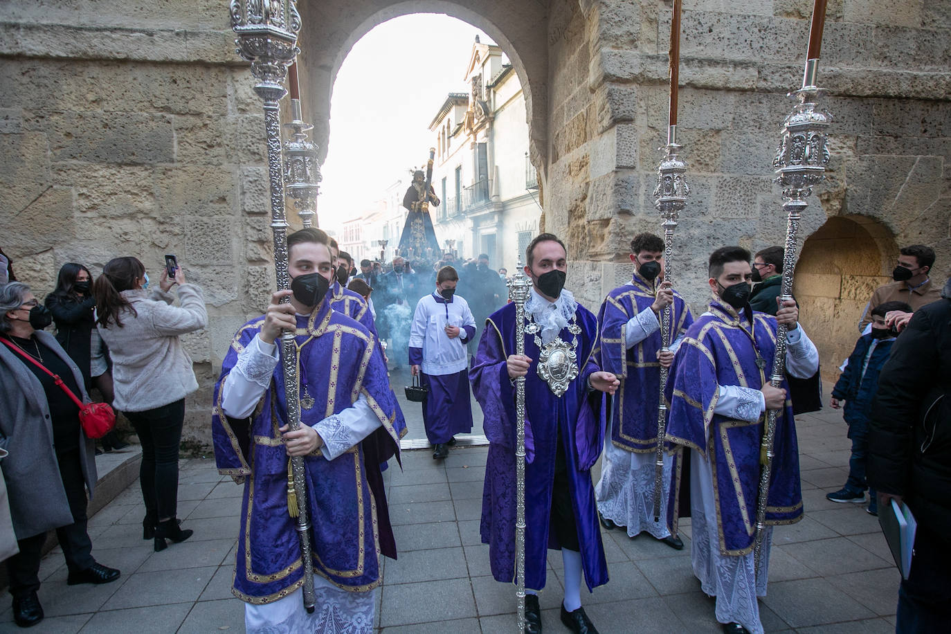 La Borriquilla y el Nazareno, por las calles de Granada.