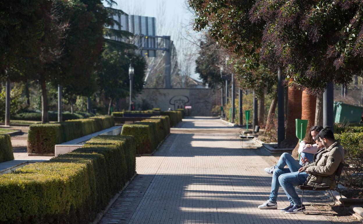 Buen tiempo en Granada. 