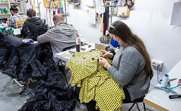 Imagen principal - En plena faena. 