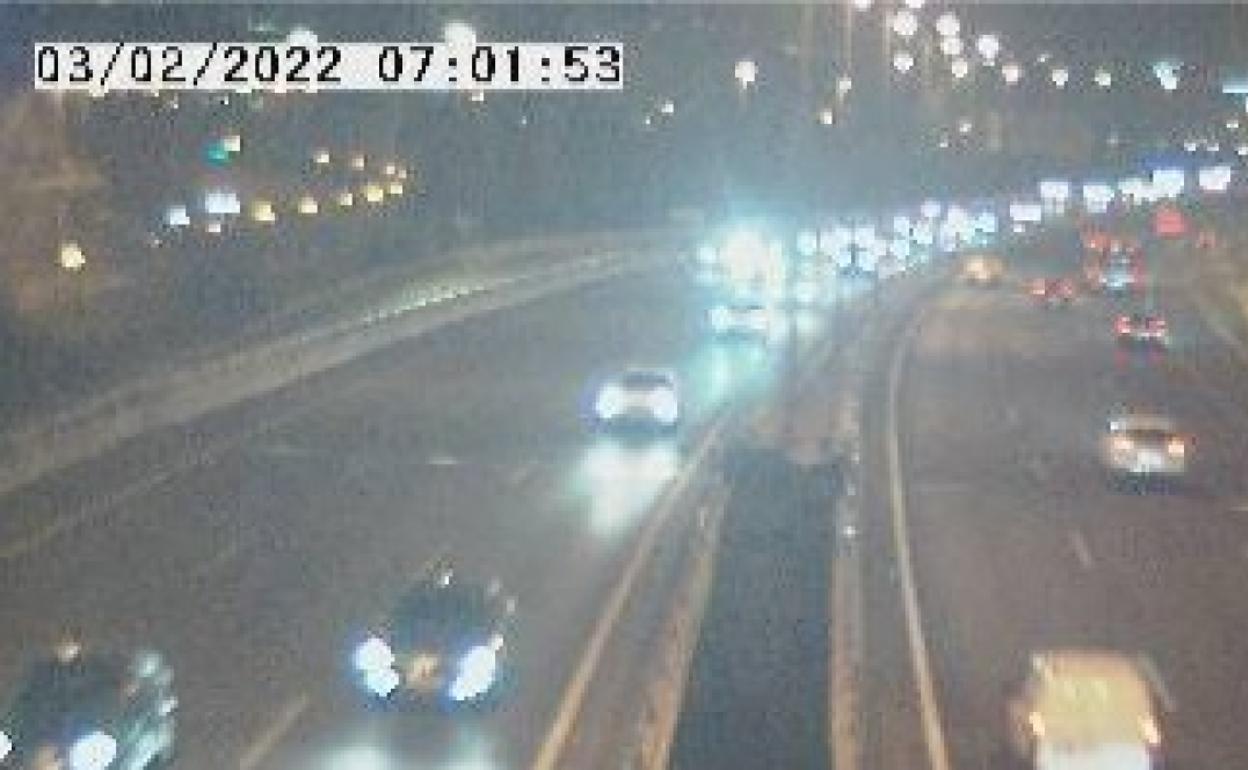 Tráfico en la Circunvalación a primera hora de este jueves