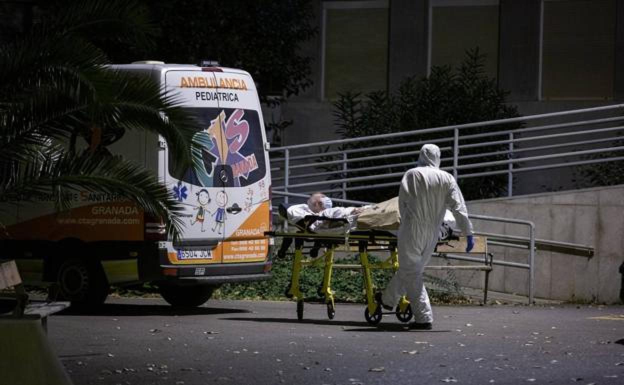 Los decesos por covid aumentan en Granada.