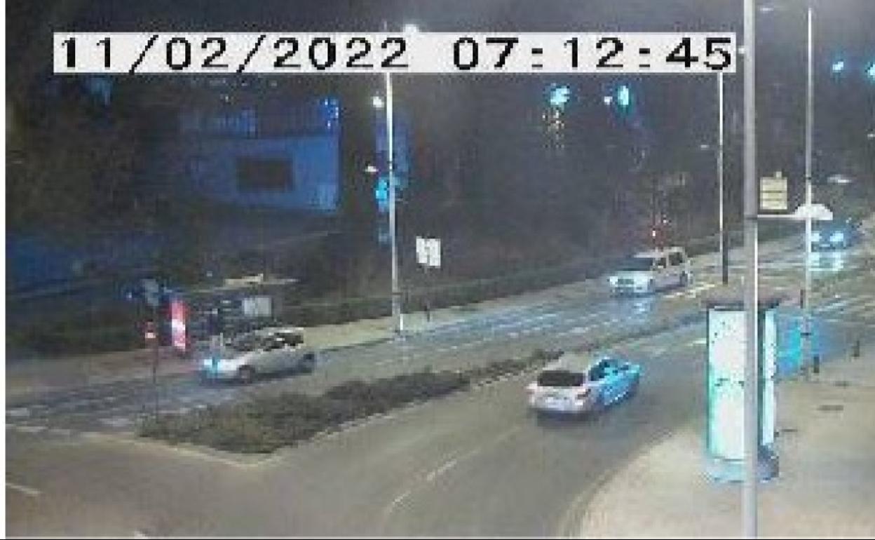 Tráfico en la avenida Fernando de los Ríos a primera hora de este viernes