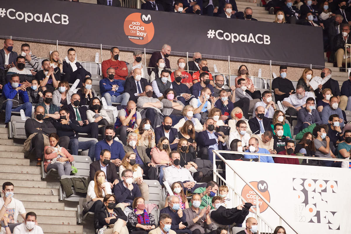 ¿Has estado viendo in situ el gran clásico del basket en Granada? Aquí puedes verte en tu localidad