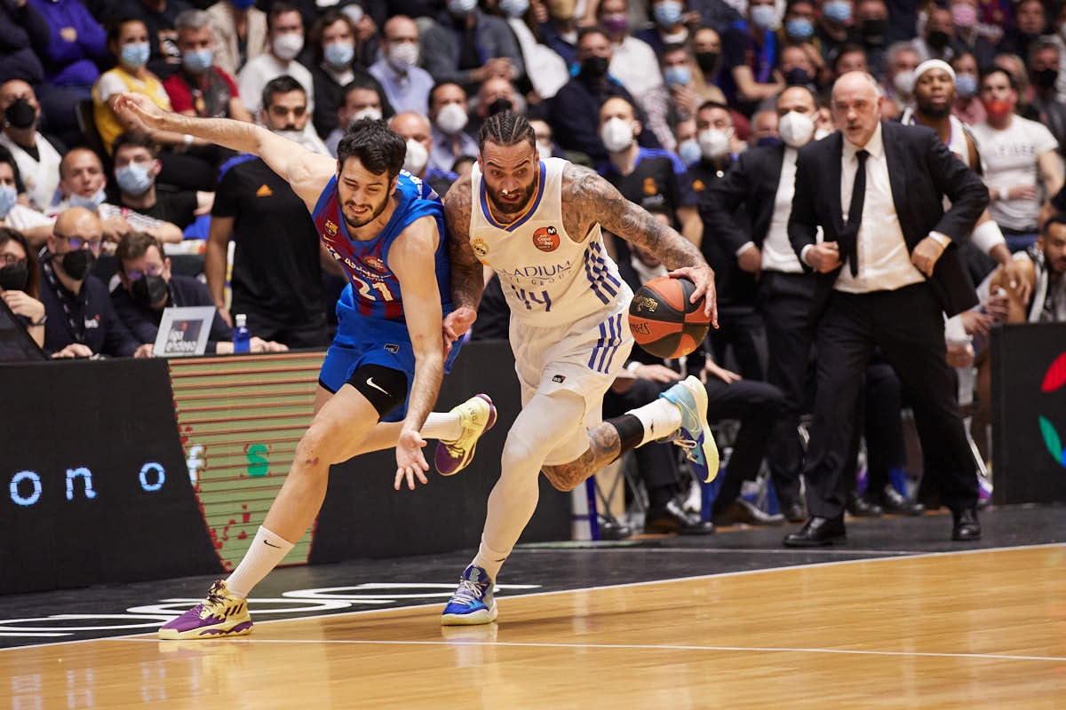 Las mejores imágenes del partido celebrado en el Palacio de los Deportes de Granada