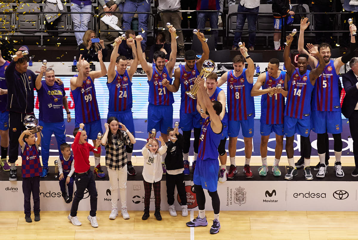 Las mejores imágenes del partido celebrado en el Palacio de los Deportes de Granada