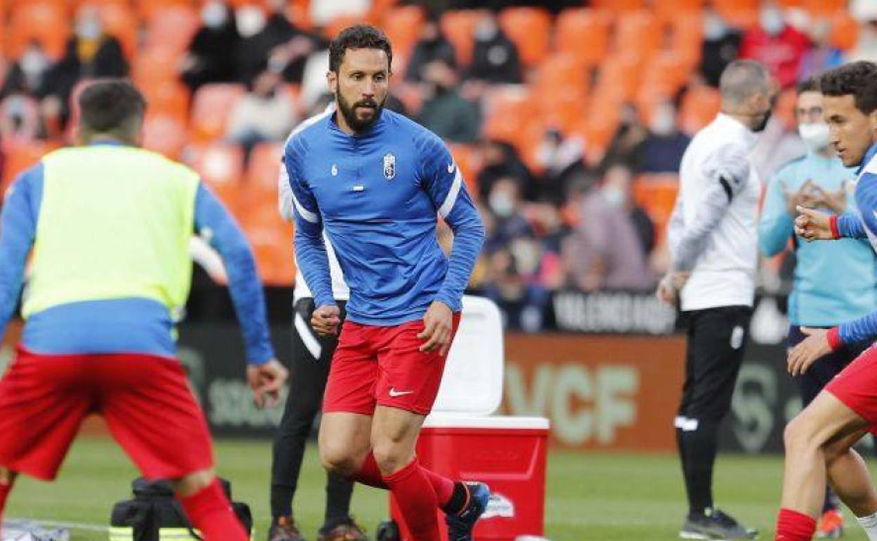 Germán durante el calentamiento. 