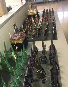 Imagen secundaria 2 - En la primera imagen, Paco, la enfermera María y Lola, esposa de Paco. En la segunda, los bailarines vistos desde arriba. En la última, los dos pasos cedidos al Hospital de Día de Oncología.