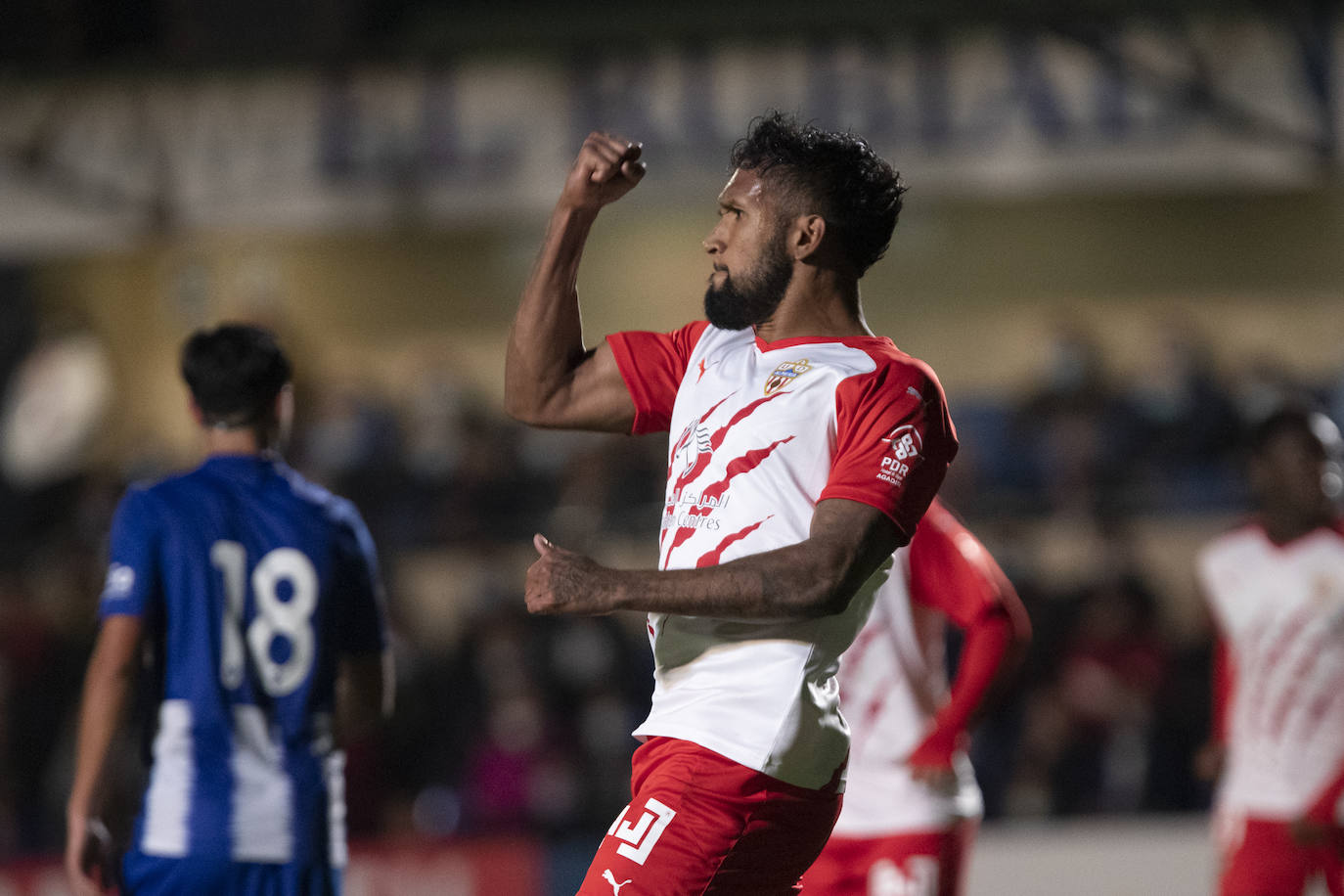 Dyego Sousa celebra un gol con la UDA, algo logrado en cinco ocasiones esta temporada. 