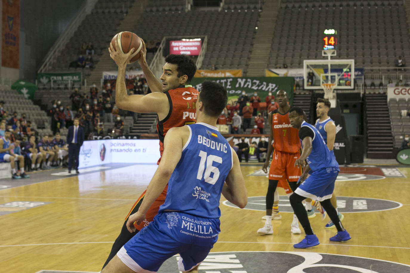 Fotos: Las mejores imágenes del Covirán-Melilla