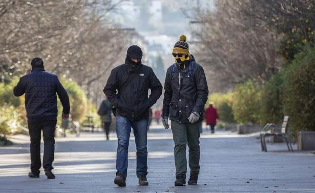 El frente polar que llega a Andalucía tras el meteotsunami: frío, heladas y nevadas