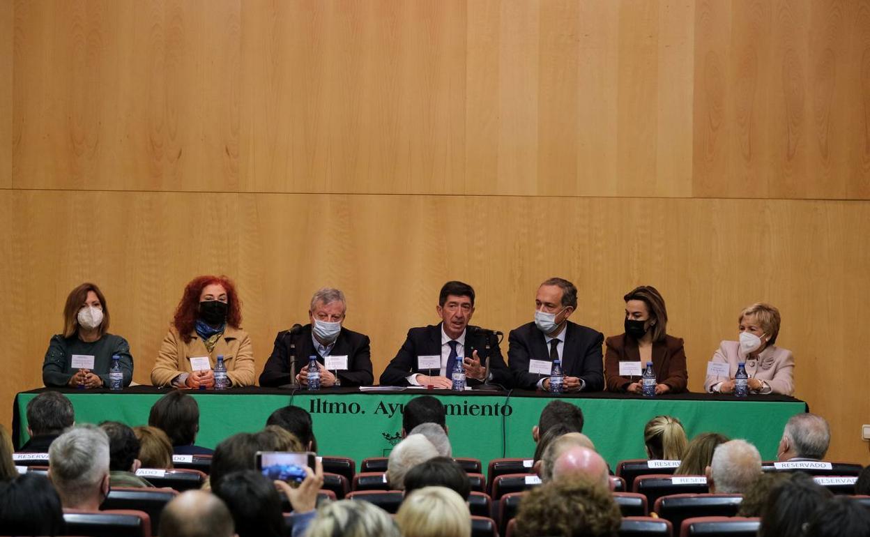 Juan Marín durante el encuentro realizado en la comarca de Los Vélez.