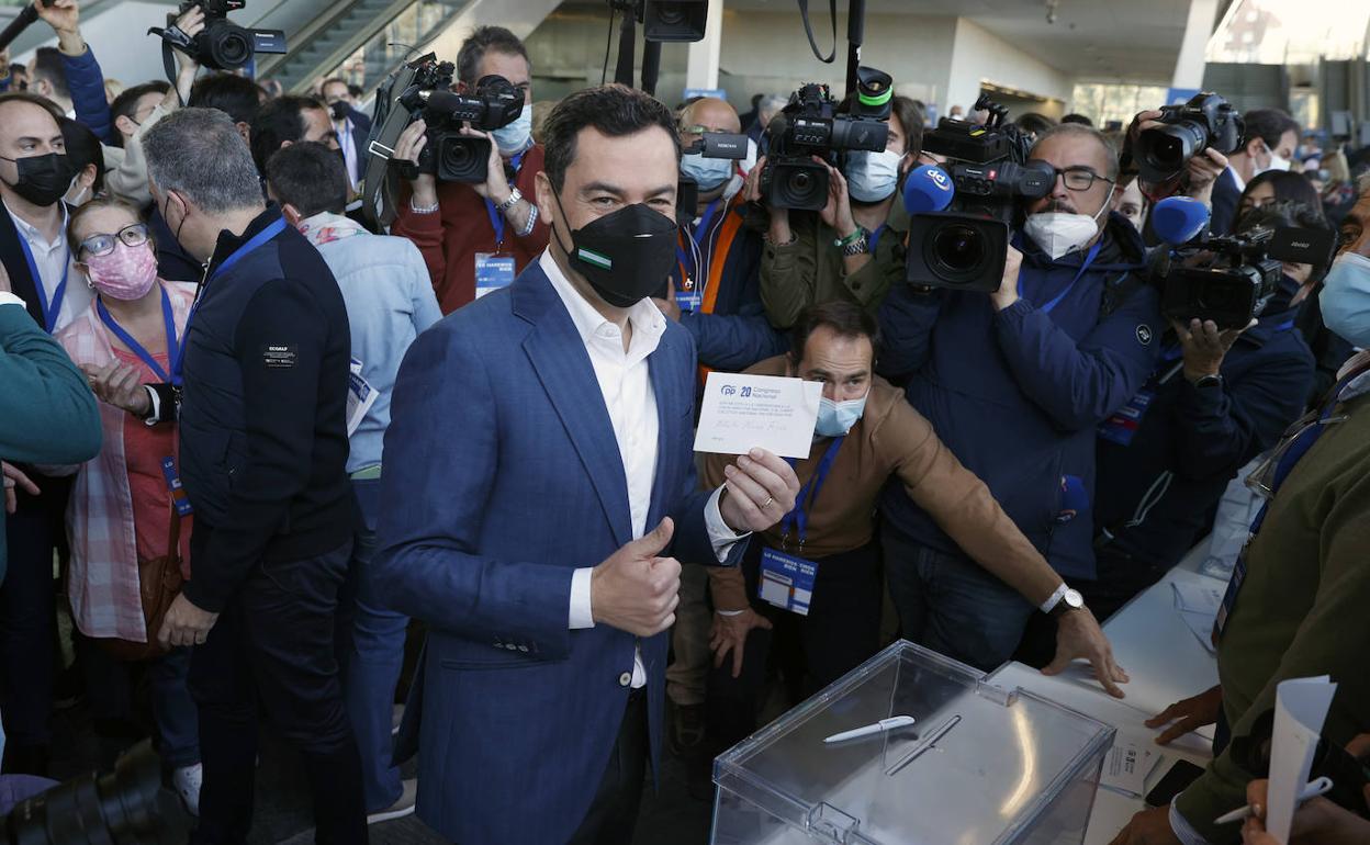 Moreno en el Congreso del PP.