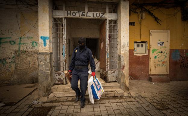 Galería. Redada en la barriada de Cartuja