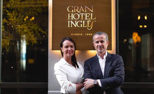 Carmen Cordón e Ignacio Jiménez, en el Gran Hotel Inglés, en Madrid. 