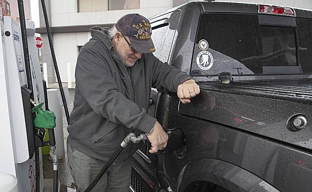 La gasolina podrá ser incluida en la Renta