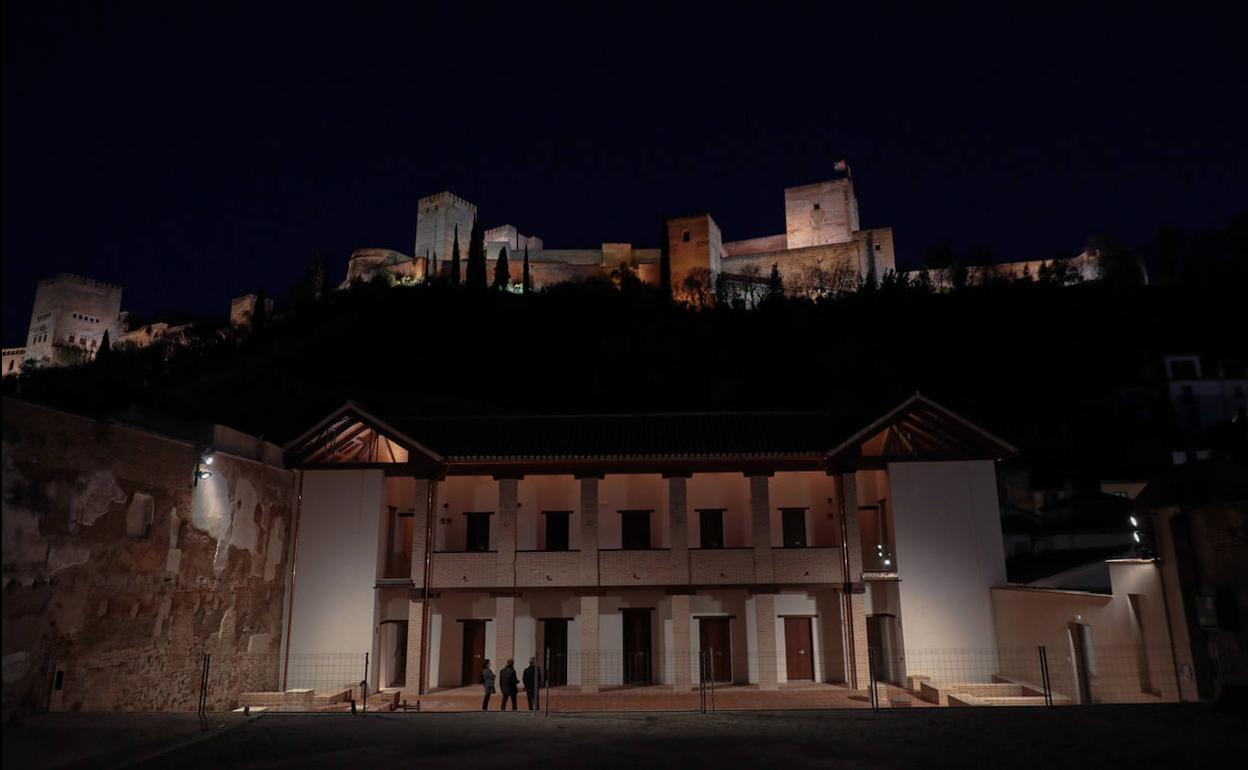 Prueba de iluminación de El Maristán, que se encenderá este Jueves Santo. 