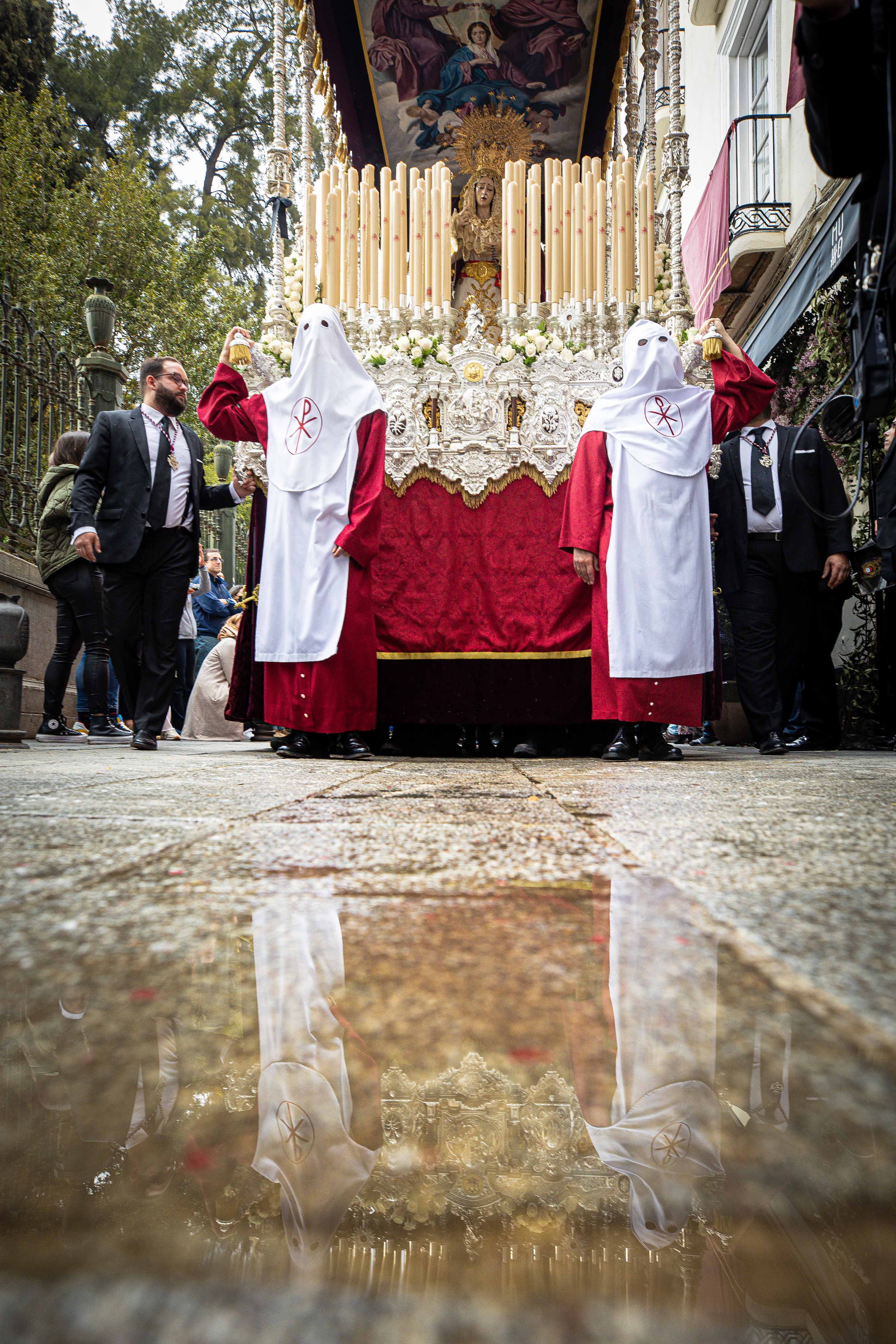 Las mejores imágenes del cortejo que acompaña al Cristo de la Meditación y Nuestra Señora de Los Remedios