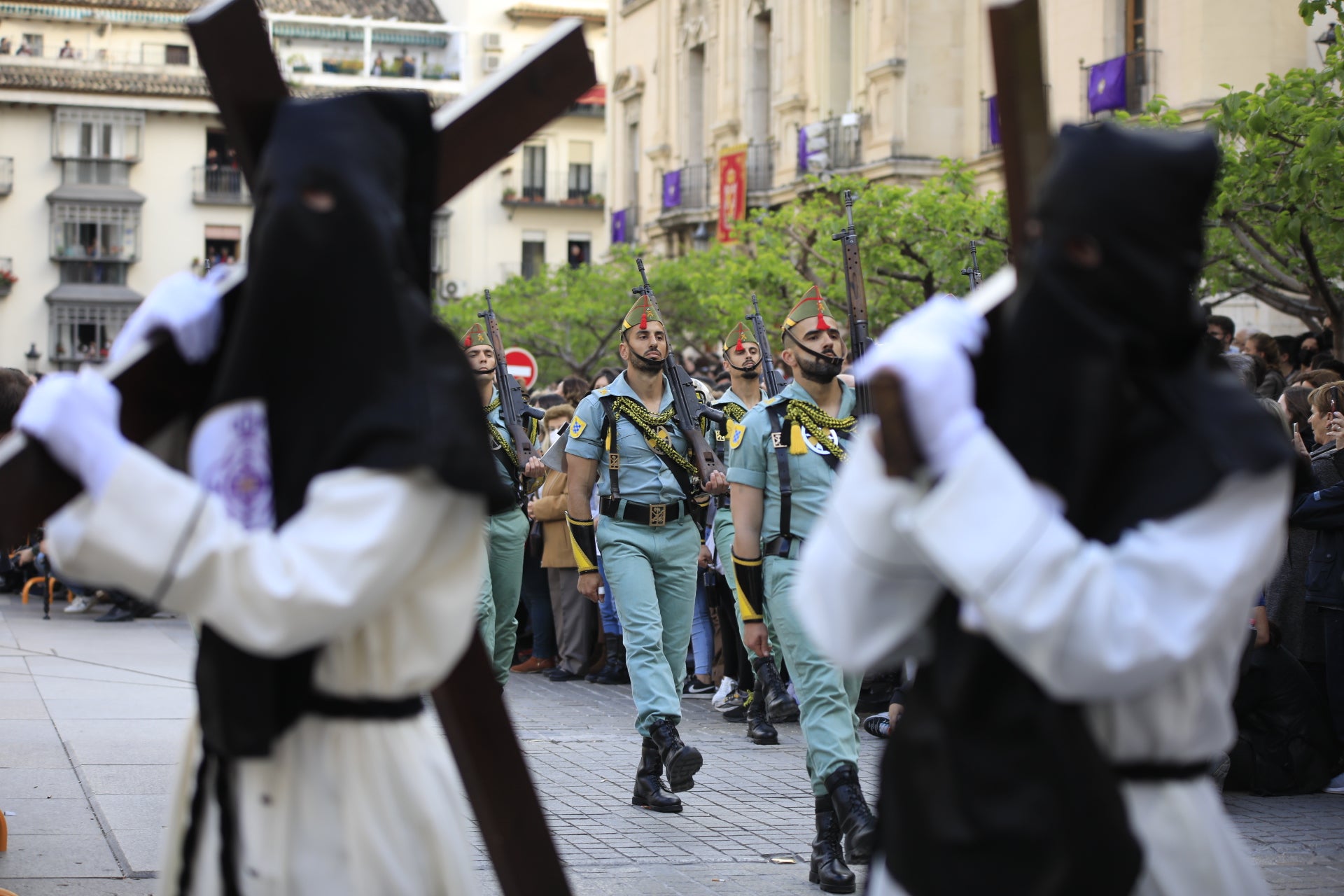 Fotos: La Buena Muerte, en las calles de Jaén