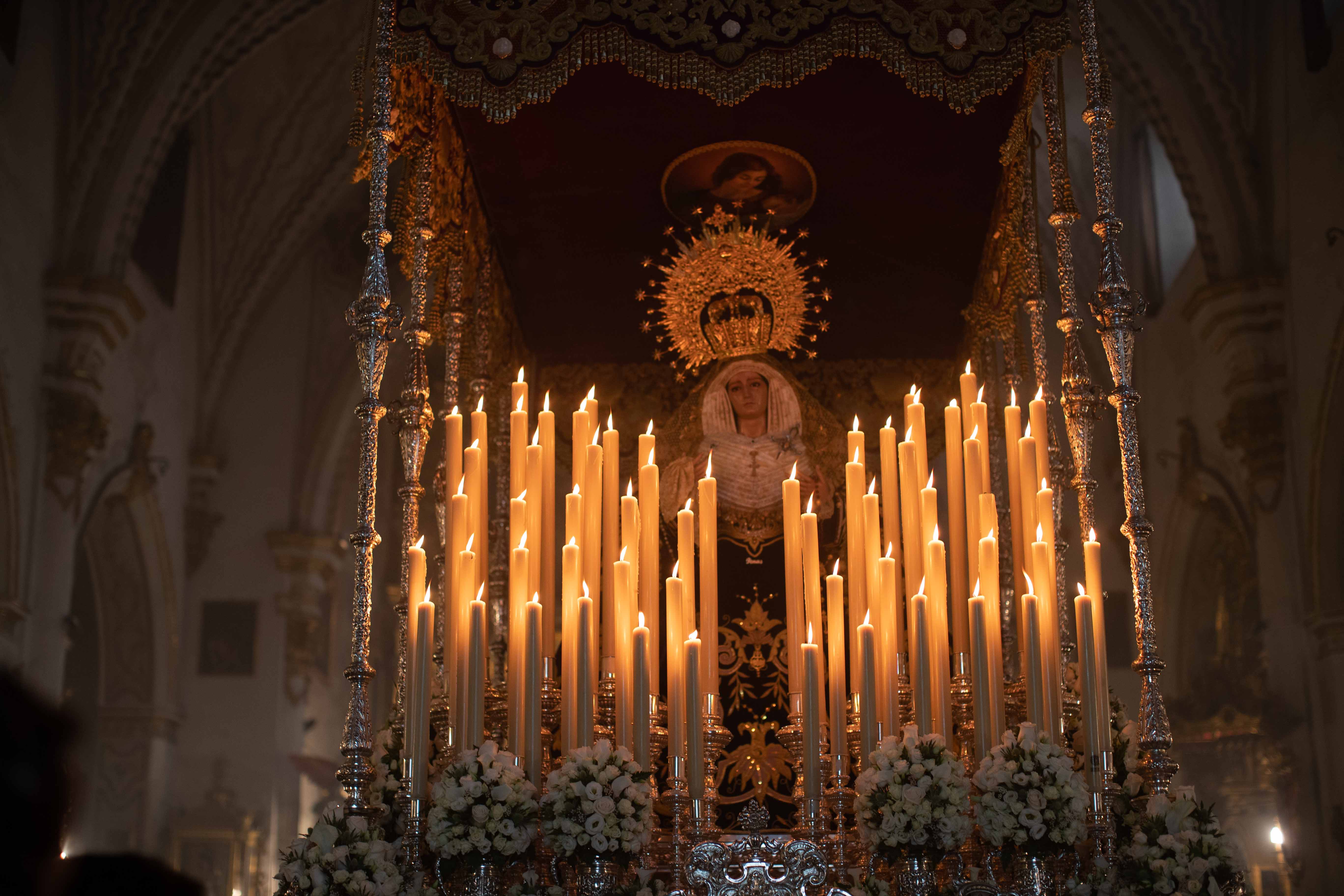 Fotos: Las imágenes del Nazareno en silencio