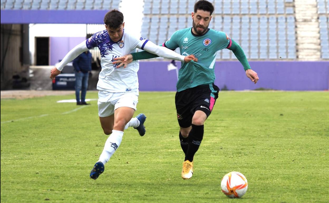 El Real Jaén necesita sumar los tres puntos en San Pedro . 