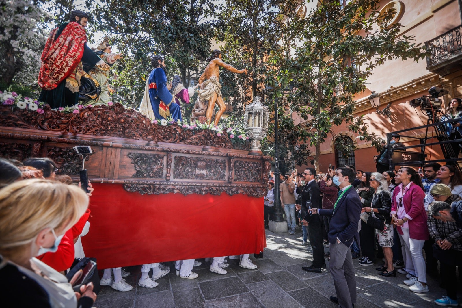 Fotos: La procesión del Resucitado, en imágenes