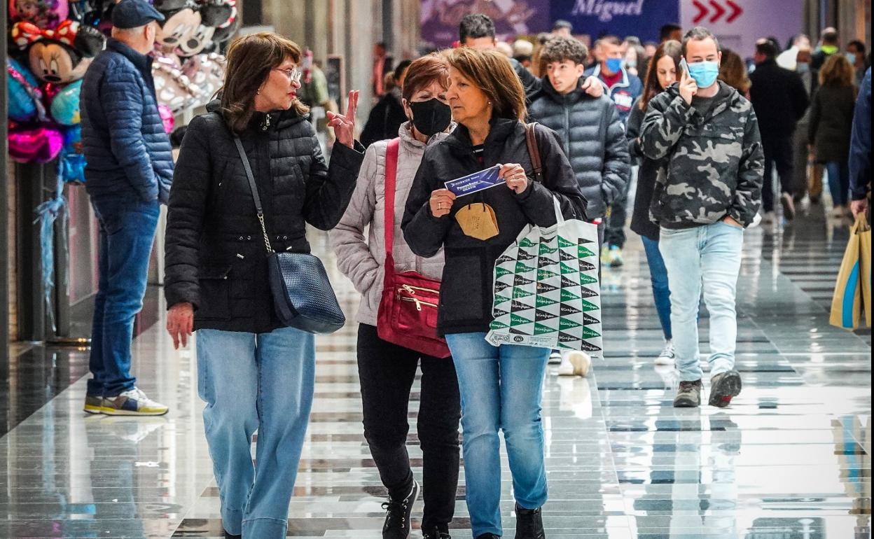 Centro comercial Nevada en el día de hoy.