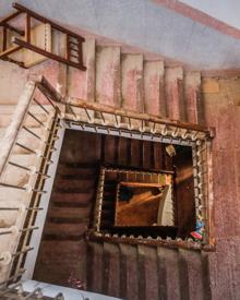 Imagen secundaria 2 - Suciedad e inseguridad, algunos de los problemas del barrio de la Virgen que denuncian los vecinos.