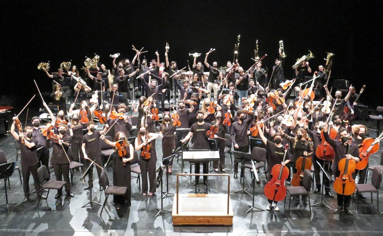 La Orquesta Joven de Andalucía ofrecerá el concierto inaugural con María Esther Guzmán como solista.