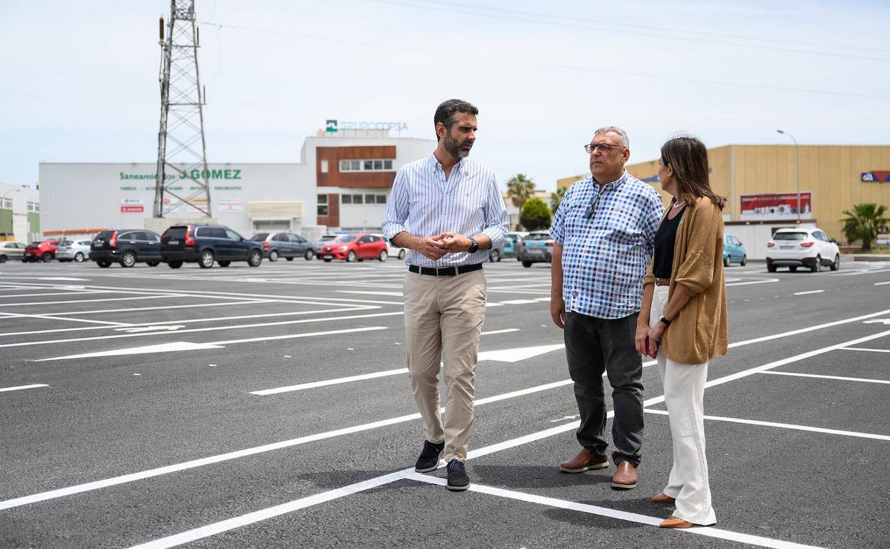 Nuevo aparcamiento para 138 vehículos y una decena de motos en el Sector 20