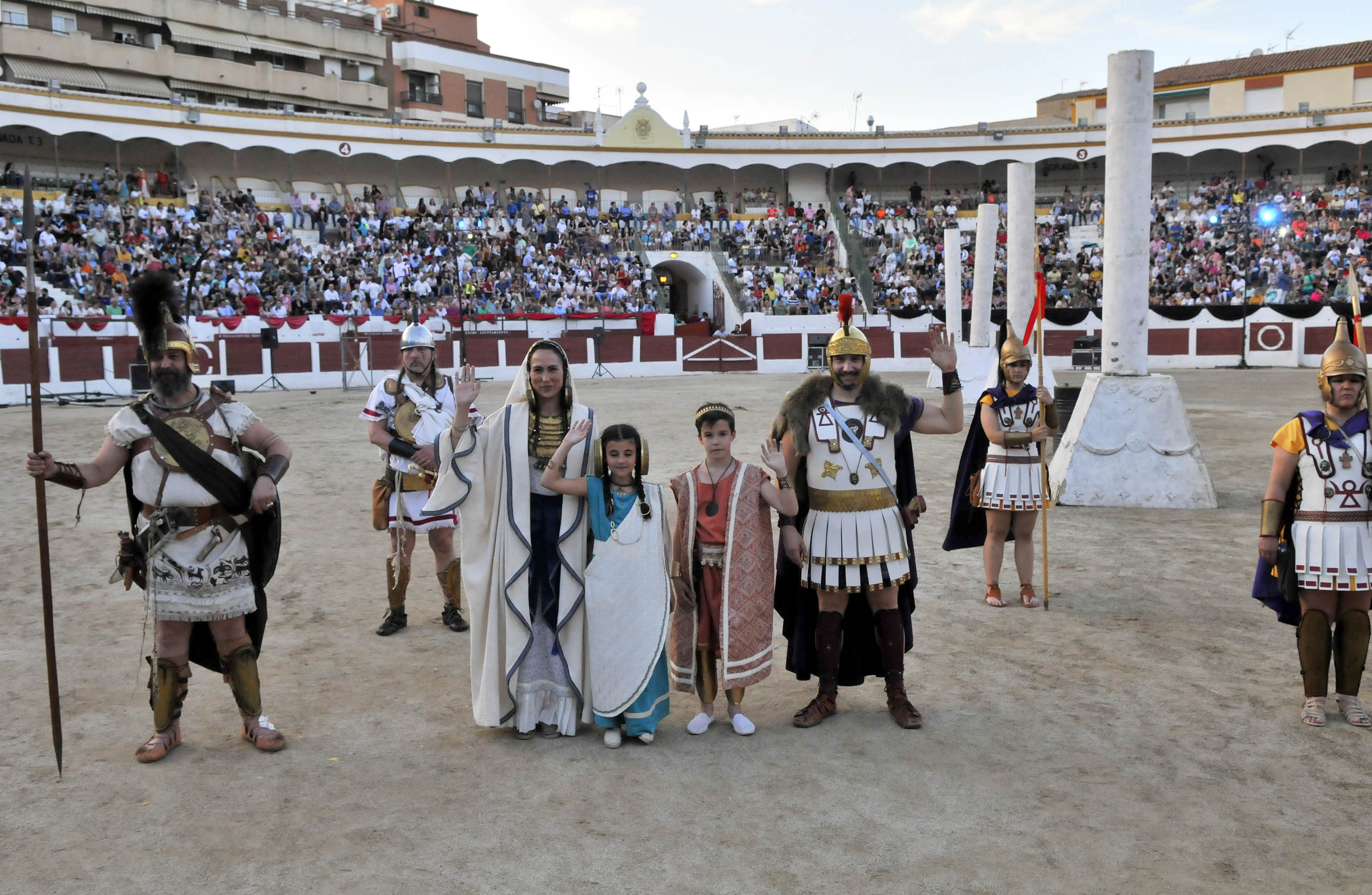 Linares lo pasa en grande con sus fiestas romanas.