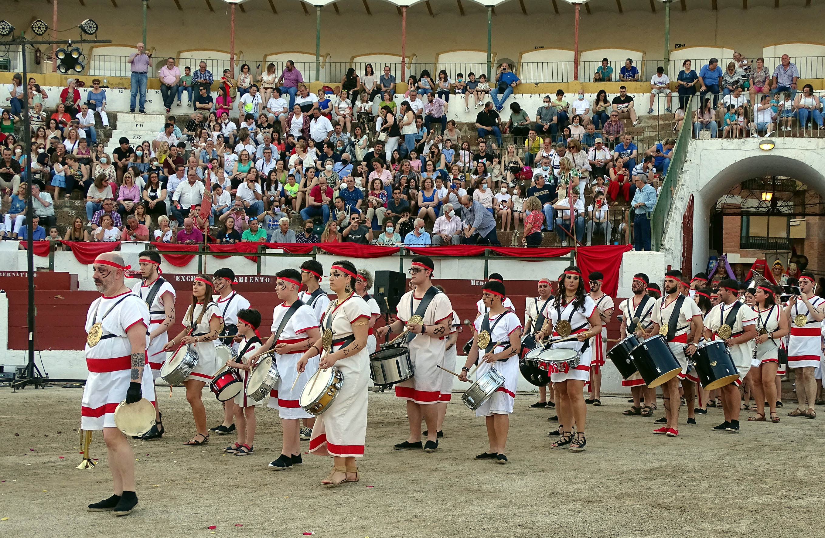 Linares lo pasa en grande con sus fiestas romanas.